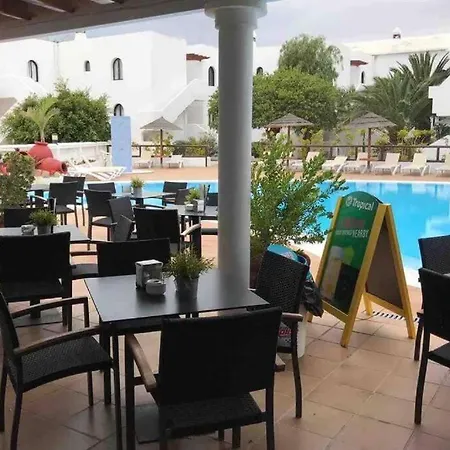 Apto. Vacacional “el Balcón De 4 Lunas” Apartamento Costa Teguise